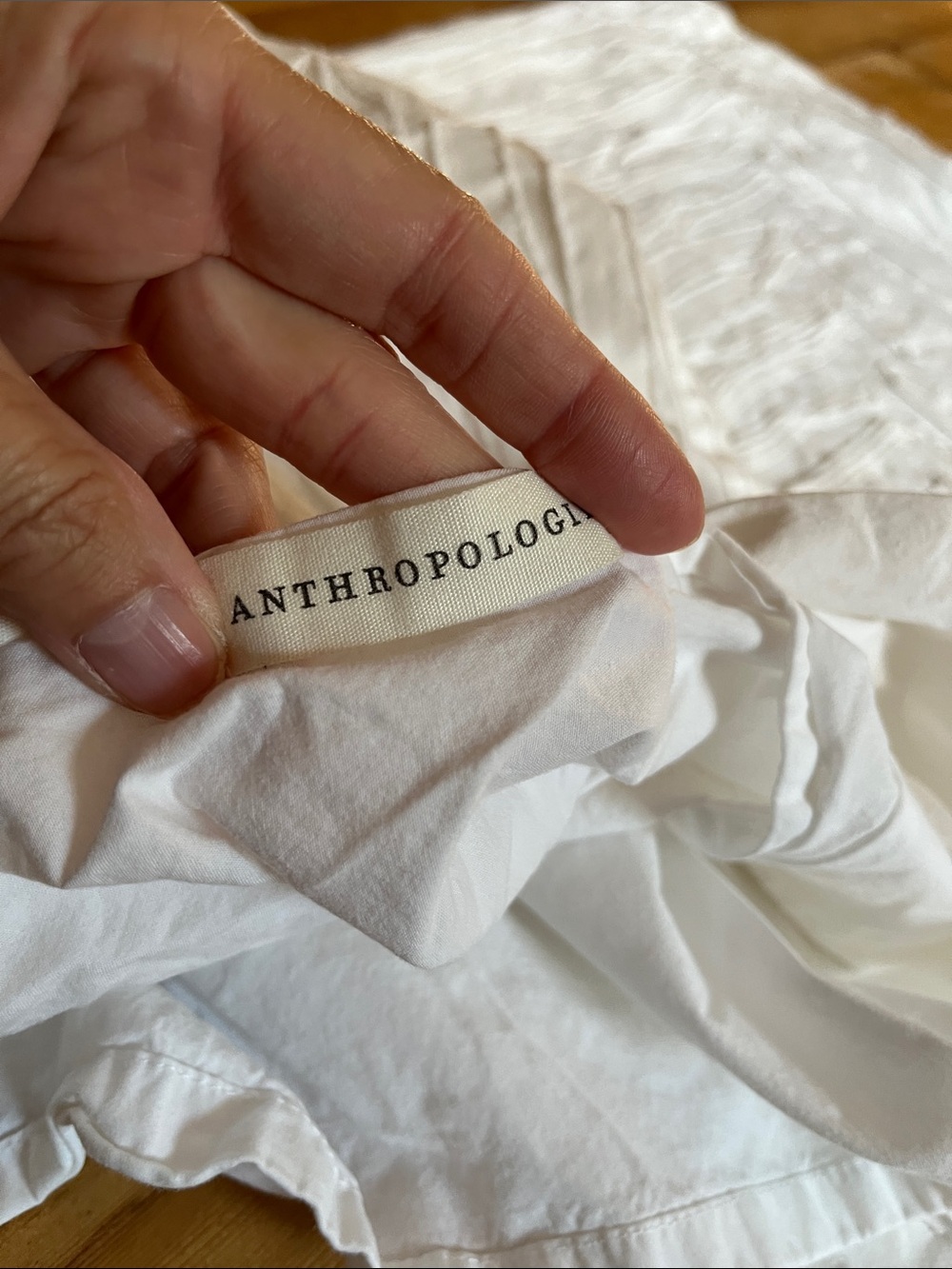 Set/2 ANTHROPOLOGIE *Standard* White Fabric Applique Pillowcases 100% Cotton - Picture 3 of 5